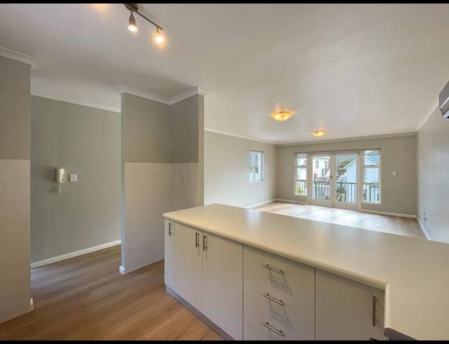 2 BEDROOM PROPERTY TO RENT IN HOUT BAY